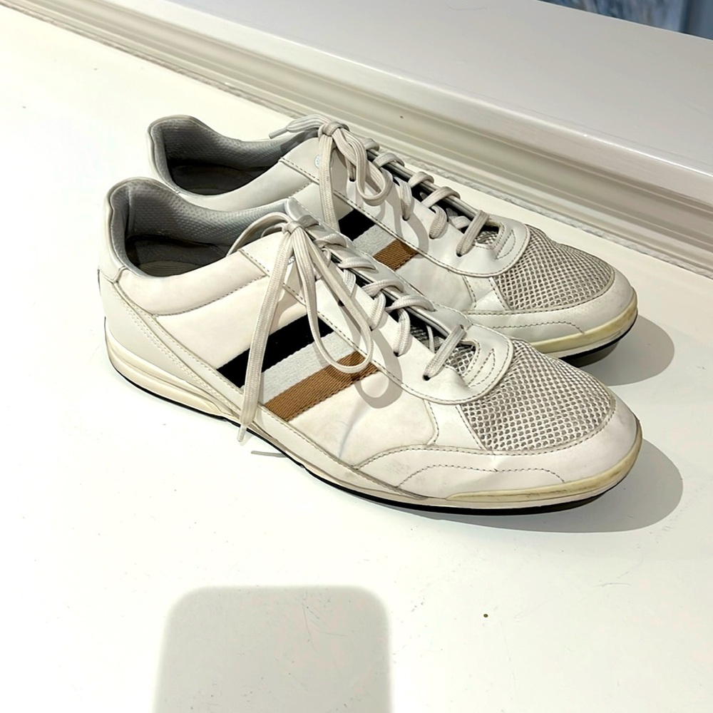 Hugo Boss tennis shoes sz 44